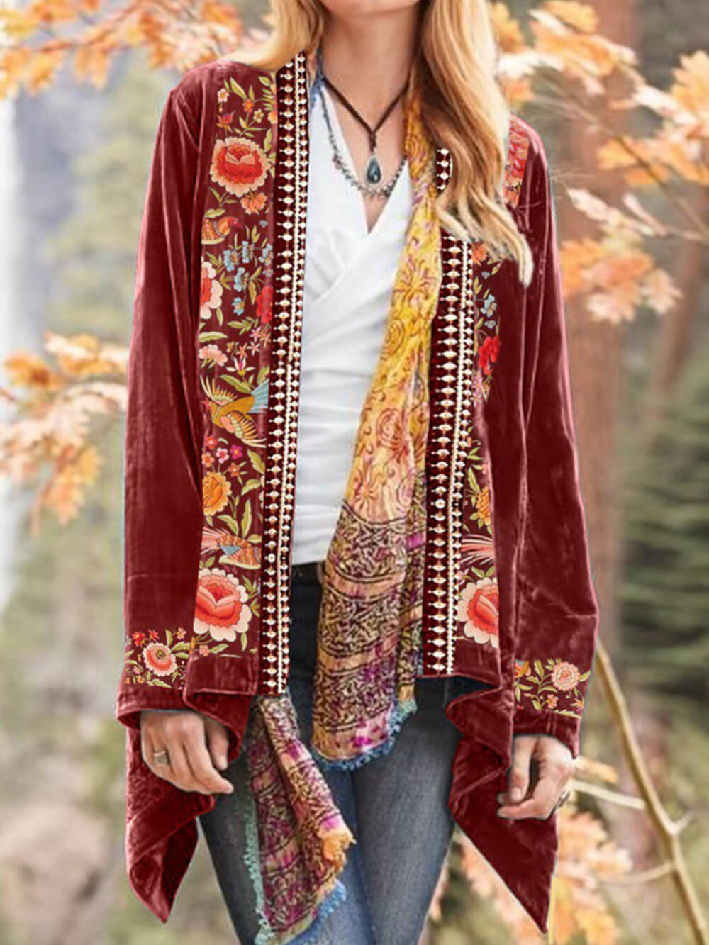 Boho gėlių aksominis kimono megztinis