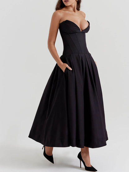 Vestido midi sin tirantes negro