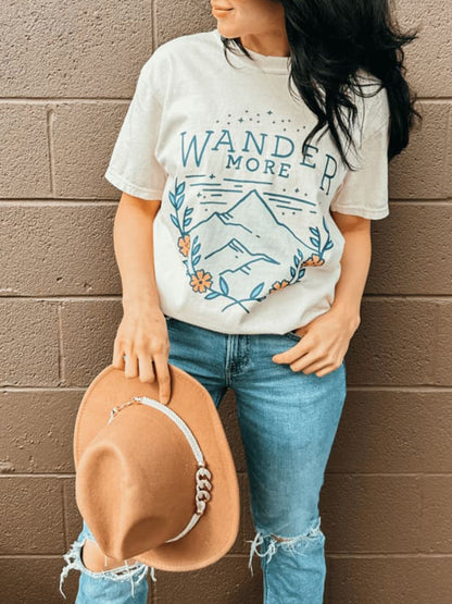 Camiseta con gráfico Wander More