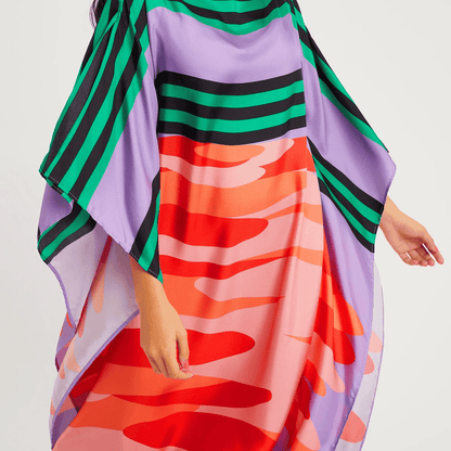 Kaftan With Abstract Flair