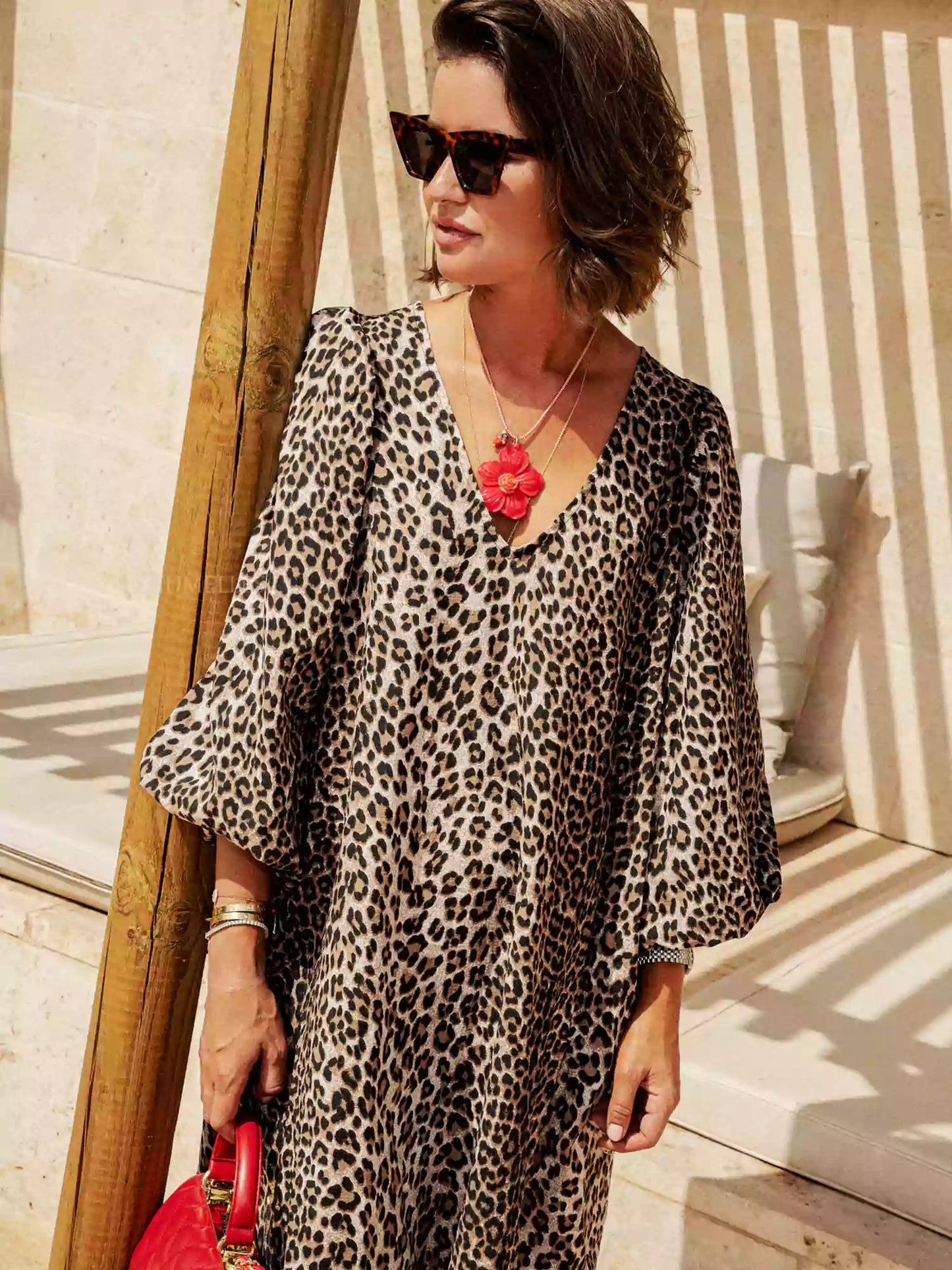 Vestido midi con estampado de leopardo de Enchanted Wilderness