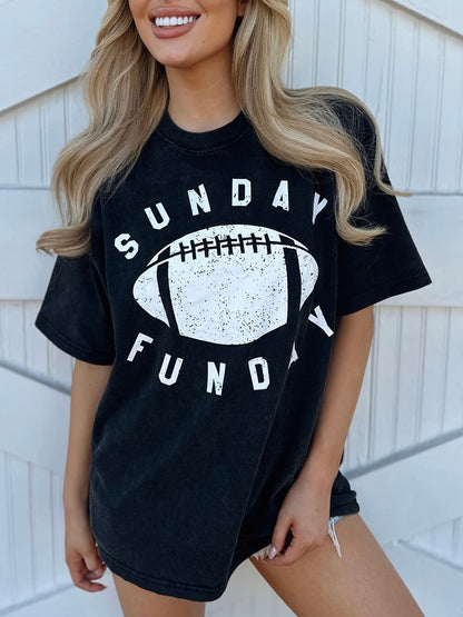 „Sunday Funday“-Grafik-T-Shirt mit Mineralwäsche