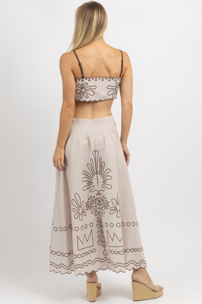 PICKING PETALS MAXI DRESS