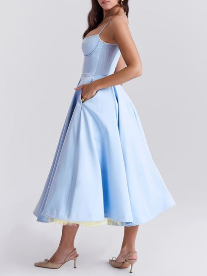 Robe midi en tulle bleu Cendrillon 